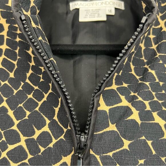 Maggie London blazer 🌺 Excellent condition 🌺 size 14. - Picture 2 of 6